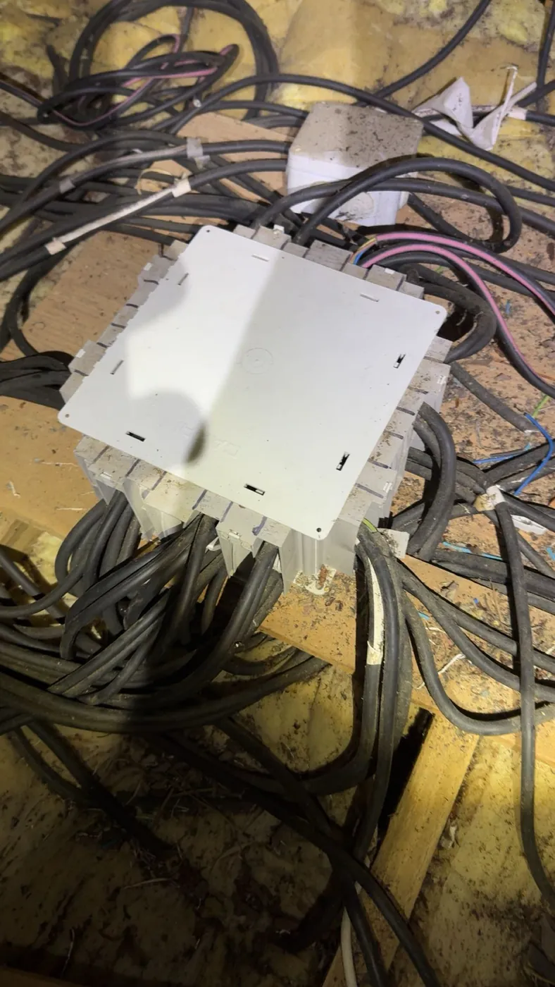 Chantier électricité réalisé par Hernandez Bâtiment