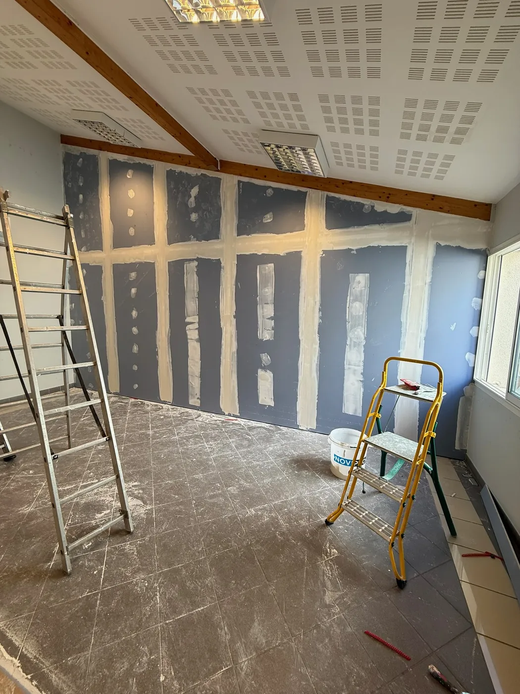 Chantier plâtrerie réalisé par Hernandez Bâtiment